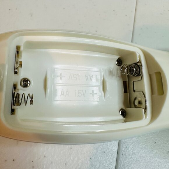 Vanity Planet Body and Facial Cleansing Brush Kit 3 Interchangeable Brushes - Picture 12 of 14